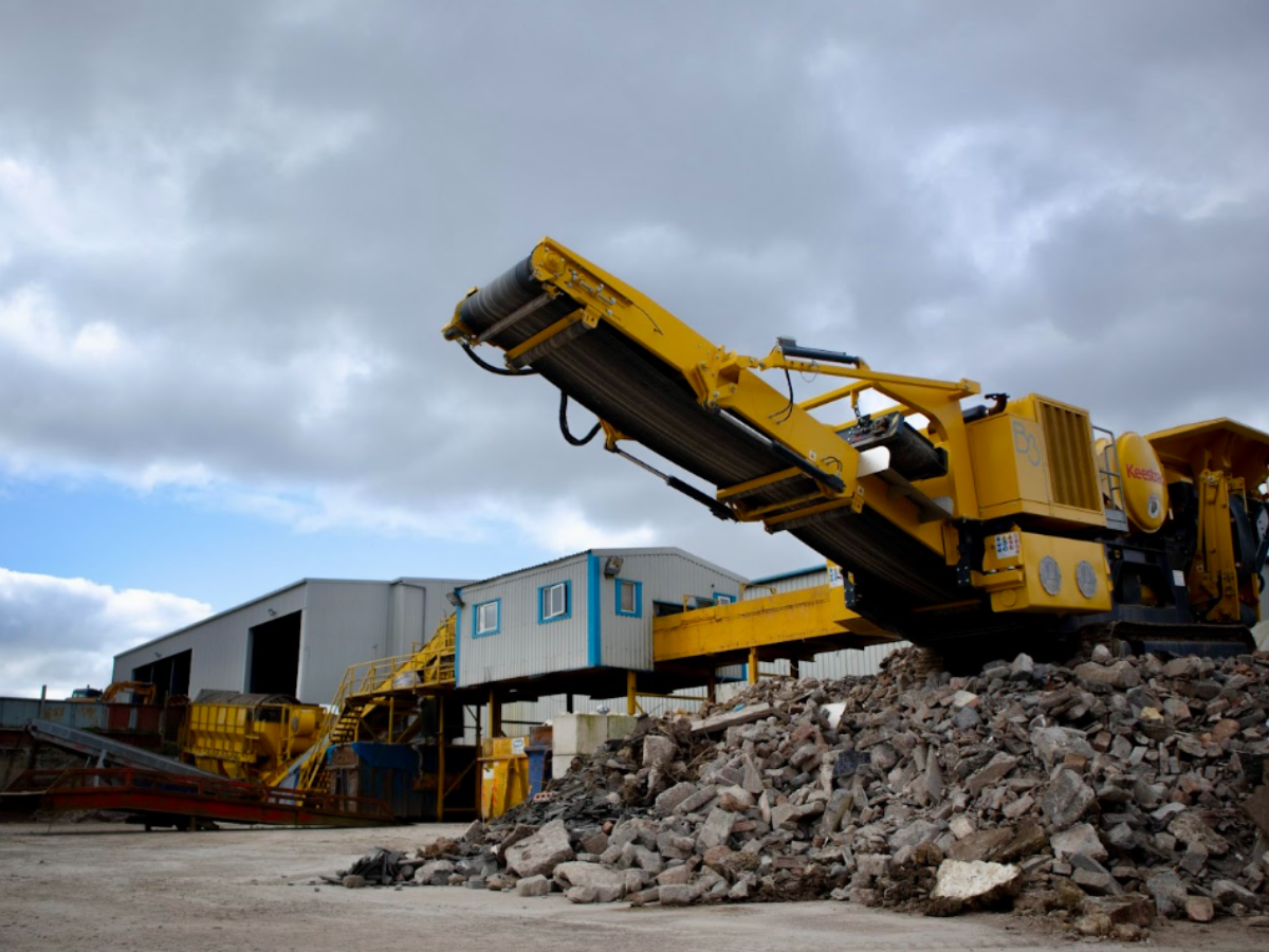 Image of aggregates awaiting recycling at Nolan Recycling